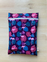 Load image into Gallery viewer, Sweat Pack Flamingo Medium
