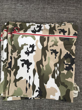 Load image into Gallery viewer, Sweat Pack Camo Large