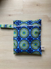 Load image into Gallery viewer, Sweat Pack Flower Lemon Small