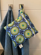 Load image into Gallery viewer, Sweat Pack Flower Lemon Small